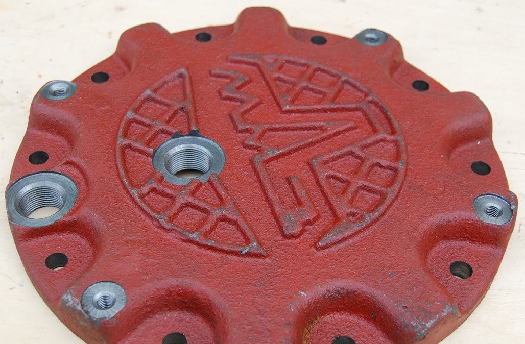 купить Крышка бортового редуктора н/о